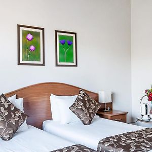 Standard Room Twin Bed